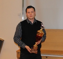 Vuoden koira Retu, om. Juha Mertanen